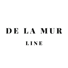 DE LA MUR